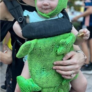 Disney tangled pascal costume for baby